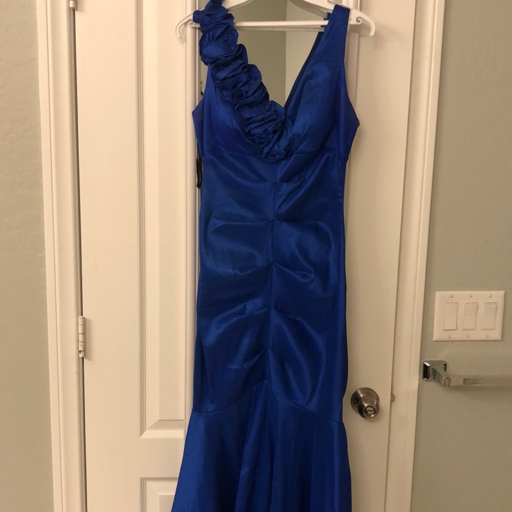 Royal Blue brides maid gown woman’s large